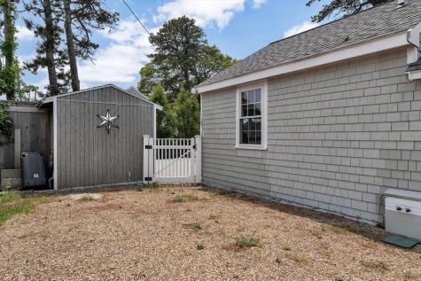 242 Old Wharf Road Dennis MA 02639