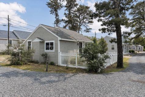 242 Old Wharf Road Dennis MA 02639