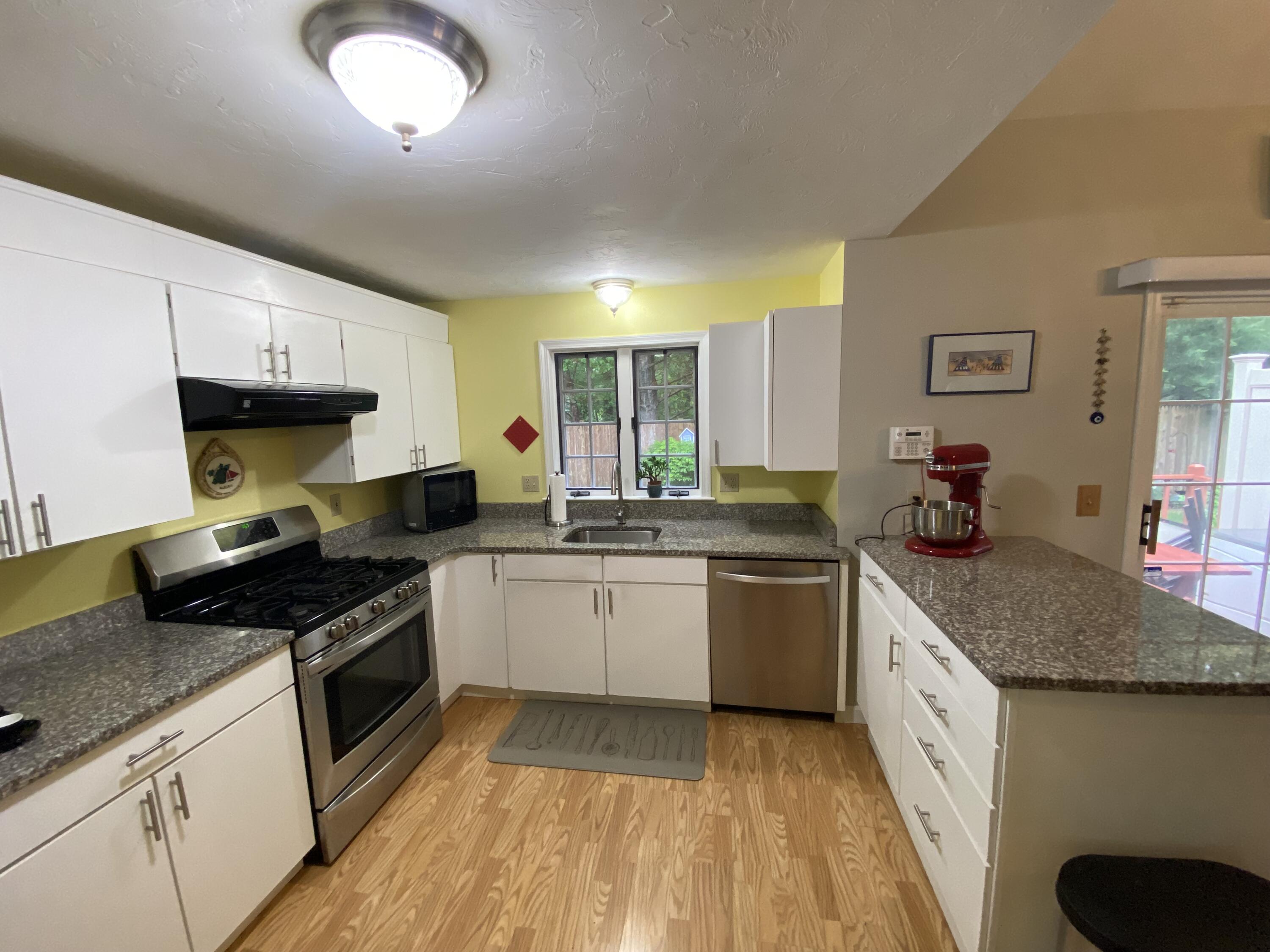 2 Browning Court Bourne MA 02559