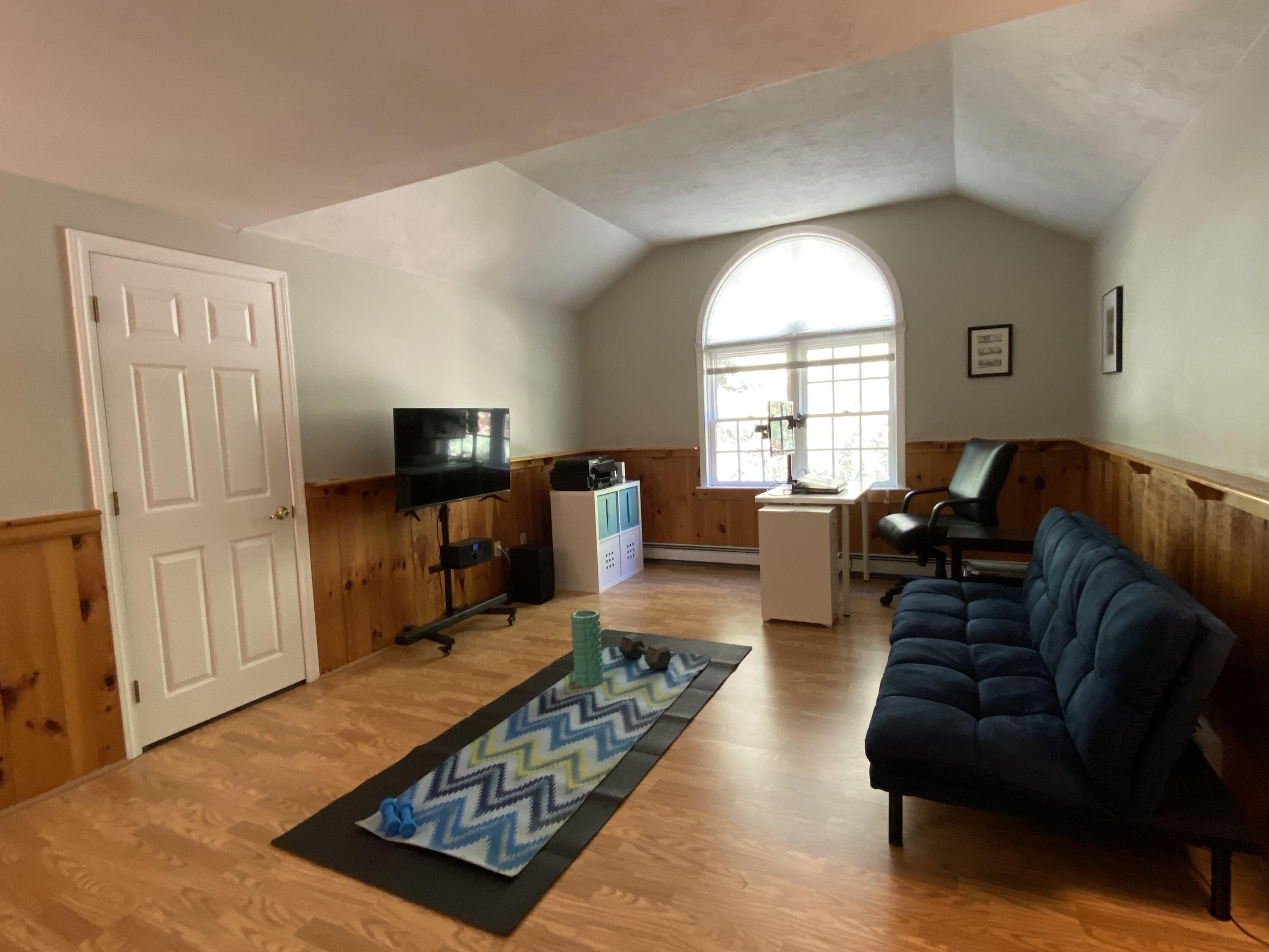 2 Browning Court Bourne MA 02559