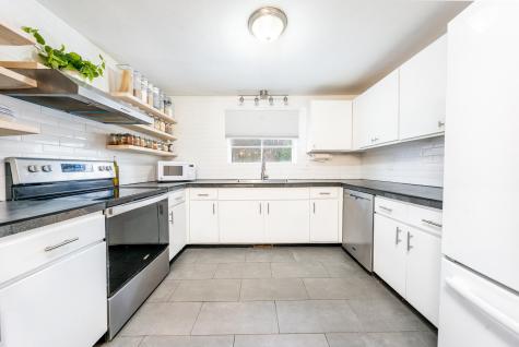 97 Shellback Way Mashpee MA 02649