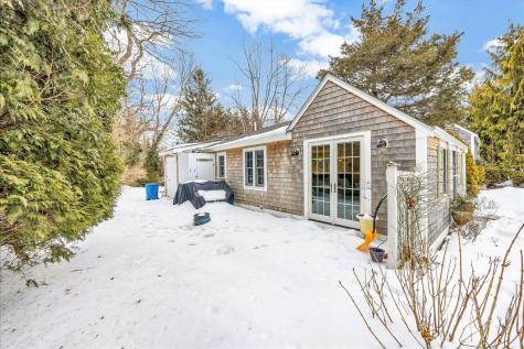 224 N Falmouth Highway Falmouth MA 02556