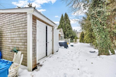 224 N Falmouth Highway Falmouth MA 02556