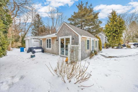 224 N Falmouth Highway Falmouth MA 02556