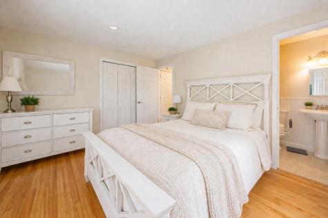 775 W Main Street Barnstable MA 02601