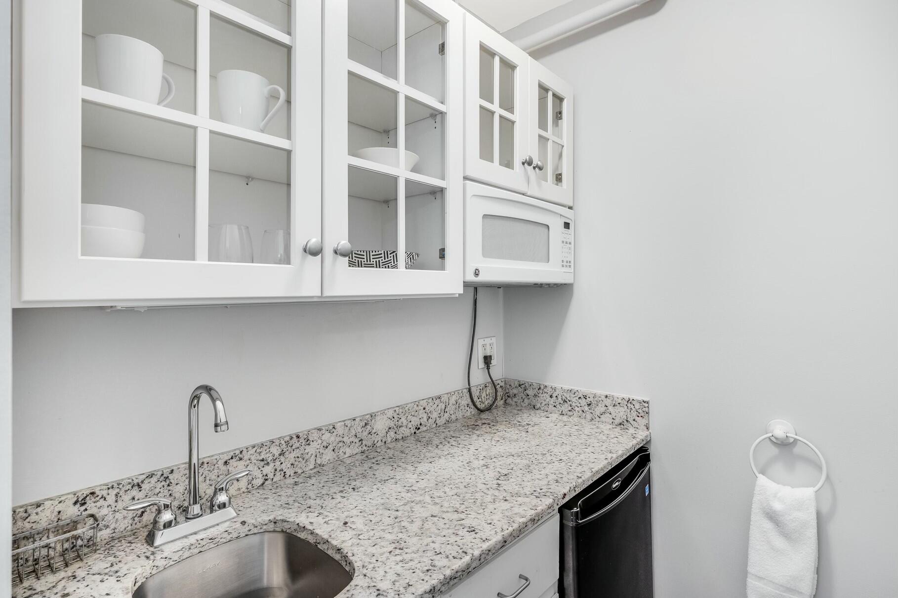 104 Bradford Street Provincetown MA 02657