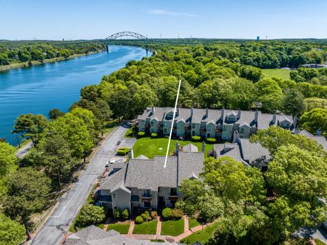 17 Ships Way Bourne MA 02532