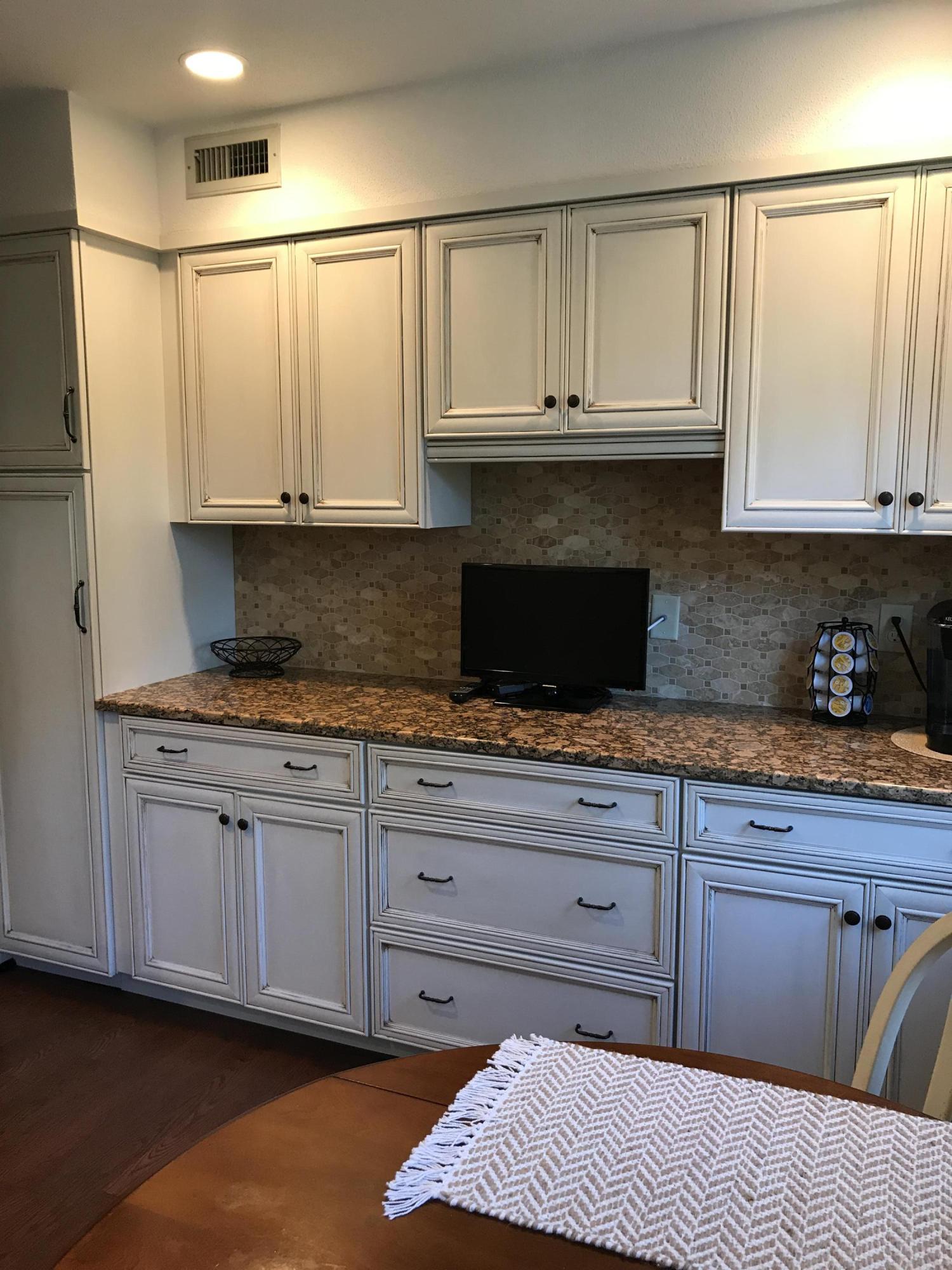 683 Main Old Post Road Dennis MA 02638