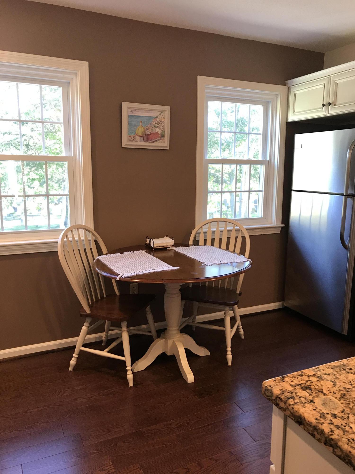 683 Main Old Post Road Dennis MA 02638