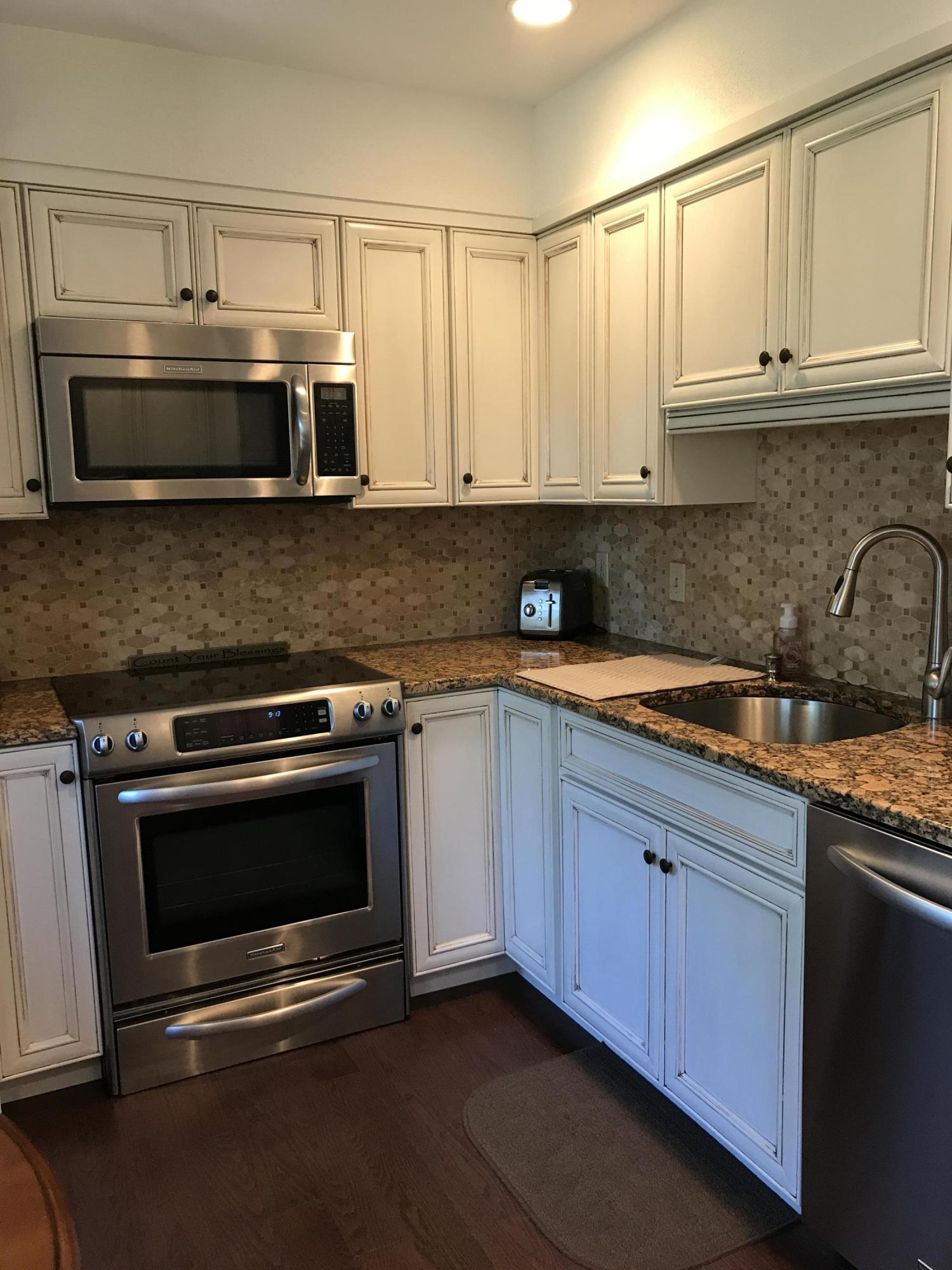 683 Main Old Post Road Dennis MA 02638