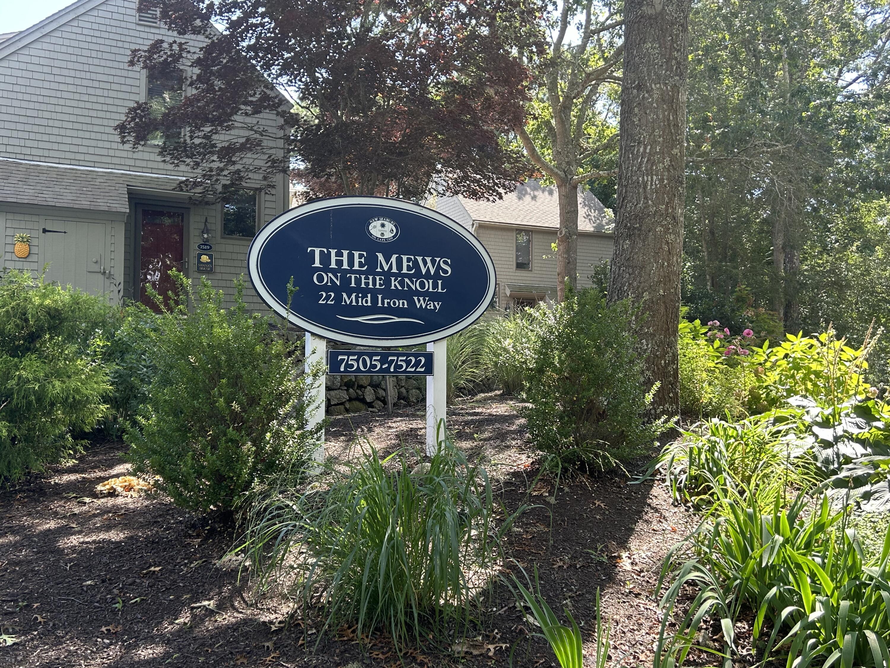 22 Mid-iron Way Mashpee MA 02649