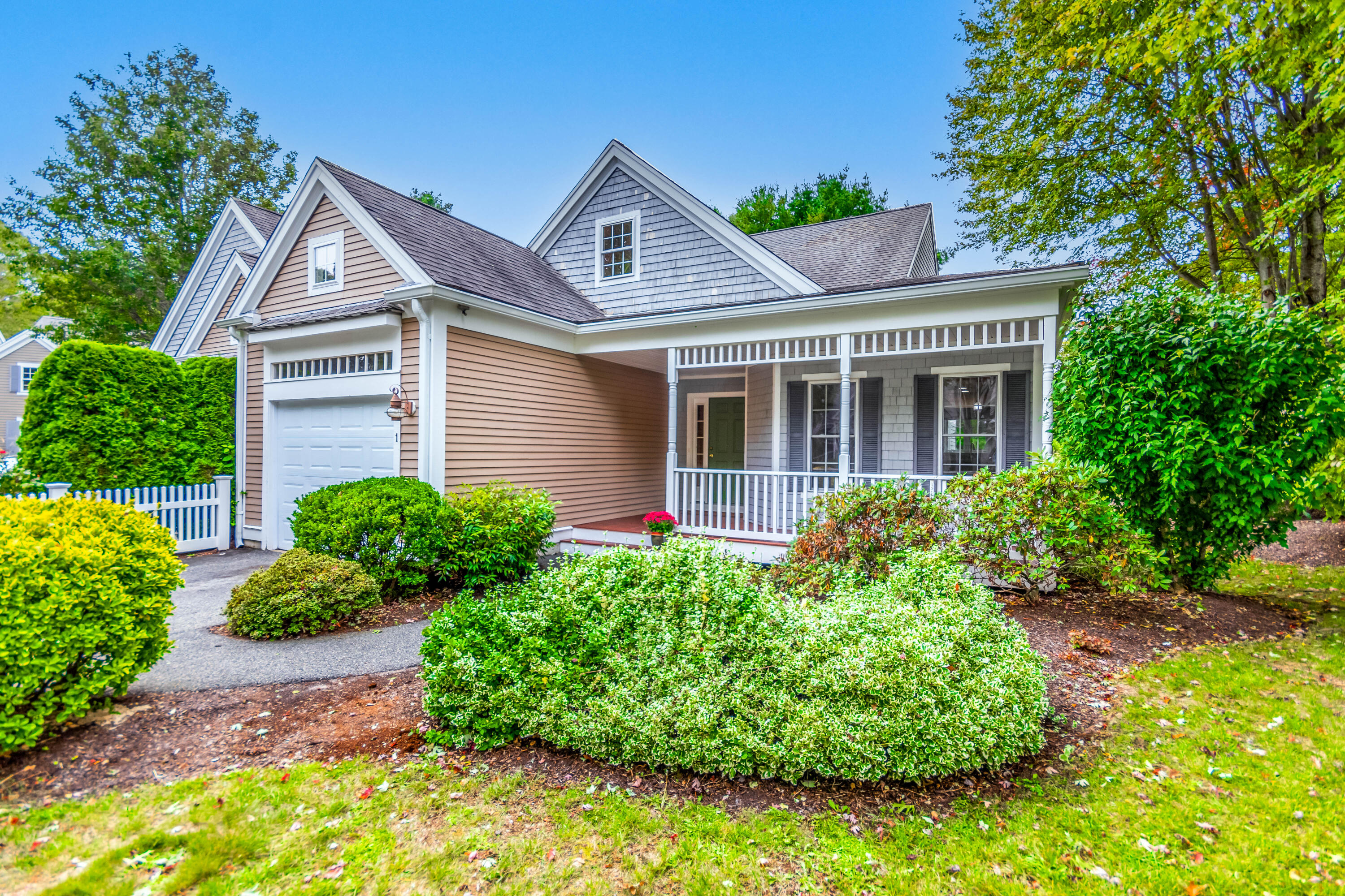 1 Applewood Court Bourne MA 02532