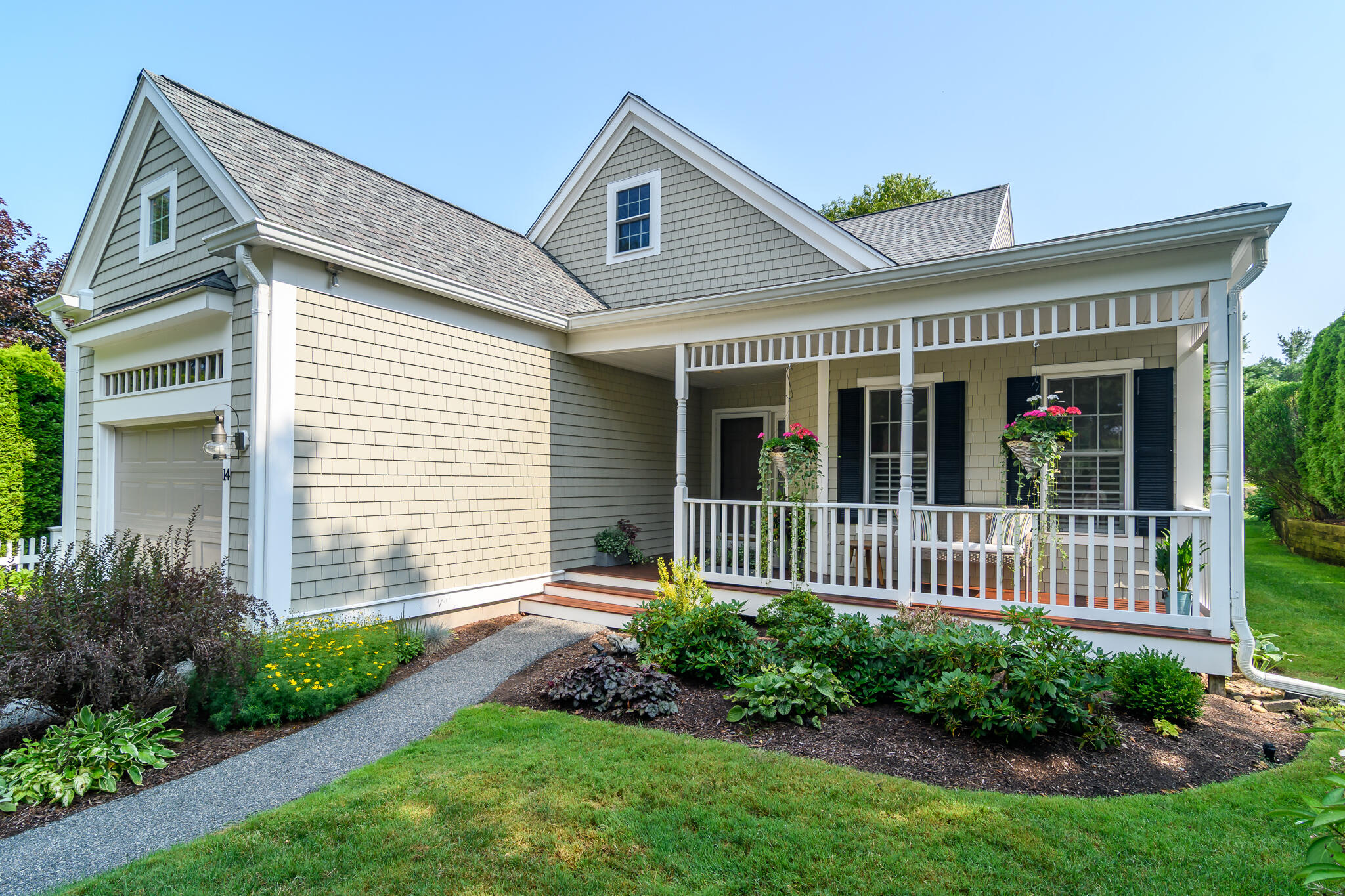 14 Sea Knoll Court Buzzards Bay MA 02532