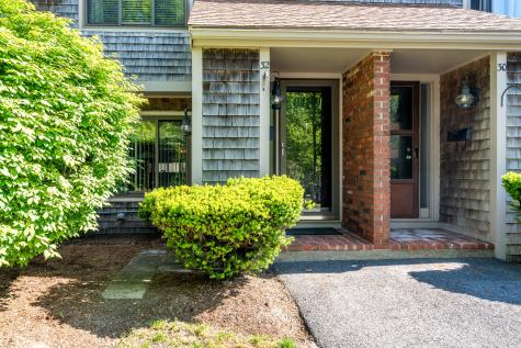 32 Townhouse Terrace Barnstable MA 02601