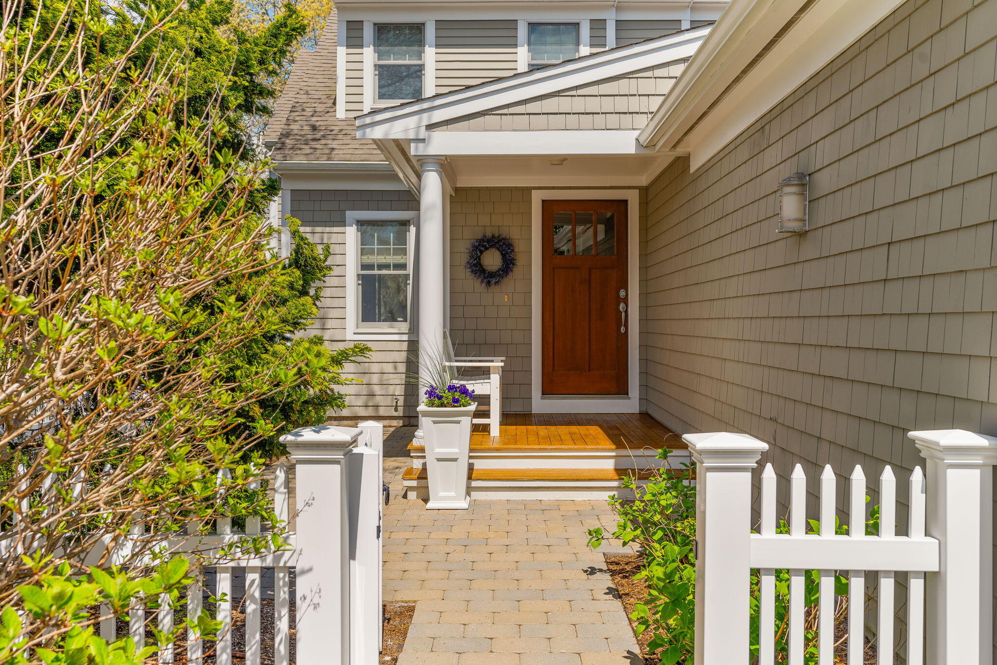 20 Lanyard Way Mashpee MA 02649