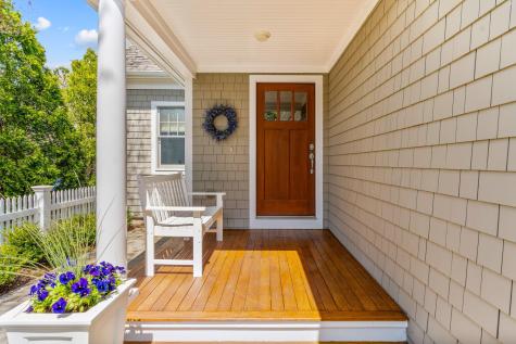 20 Lanyard Way Mashpee MA 02649