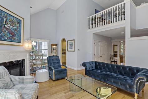 5 Mayfair Court Mashpee MA 02649