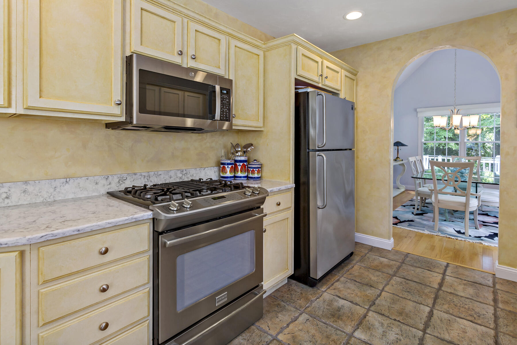 5 Mayfair Court Mashpee MA 02649