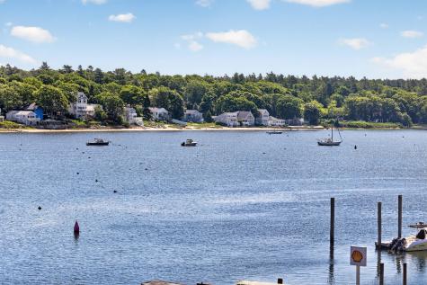 45 Main Street Wareham MA 02571