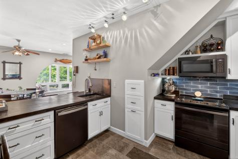 45 Main Street Wareham MA 02571