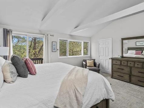 15 Riverview Avenue Mashpee MA 02649