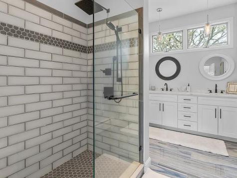 15 Riverview Avenue Mashpee MA 02649