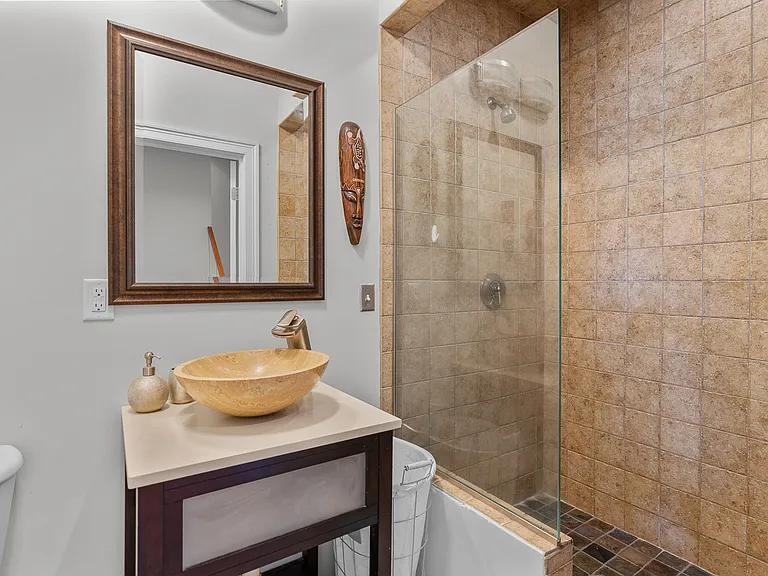 15 Riverview Avenue Mashpee MA 02649