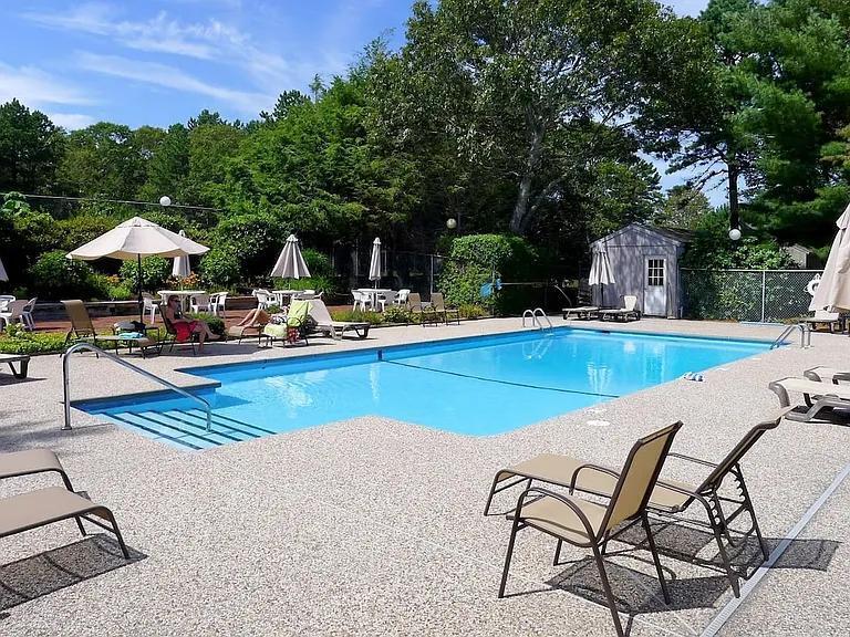 15 Riverview Avenue Mashpee MA 02649