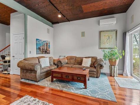 15 Riverview Avenue Mashpee MA 02649