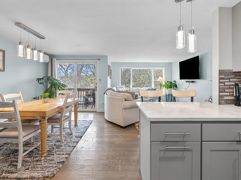 15 Riverview Avenue Mashpee MA 02649