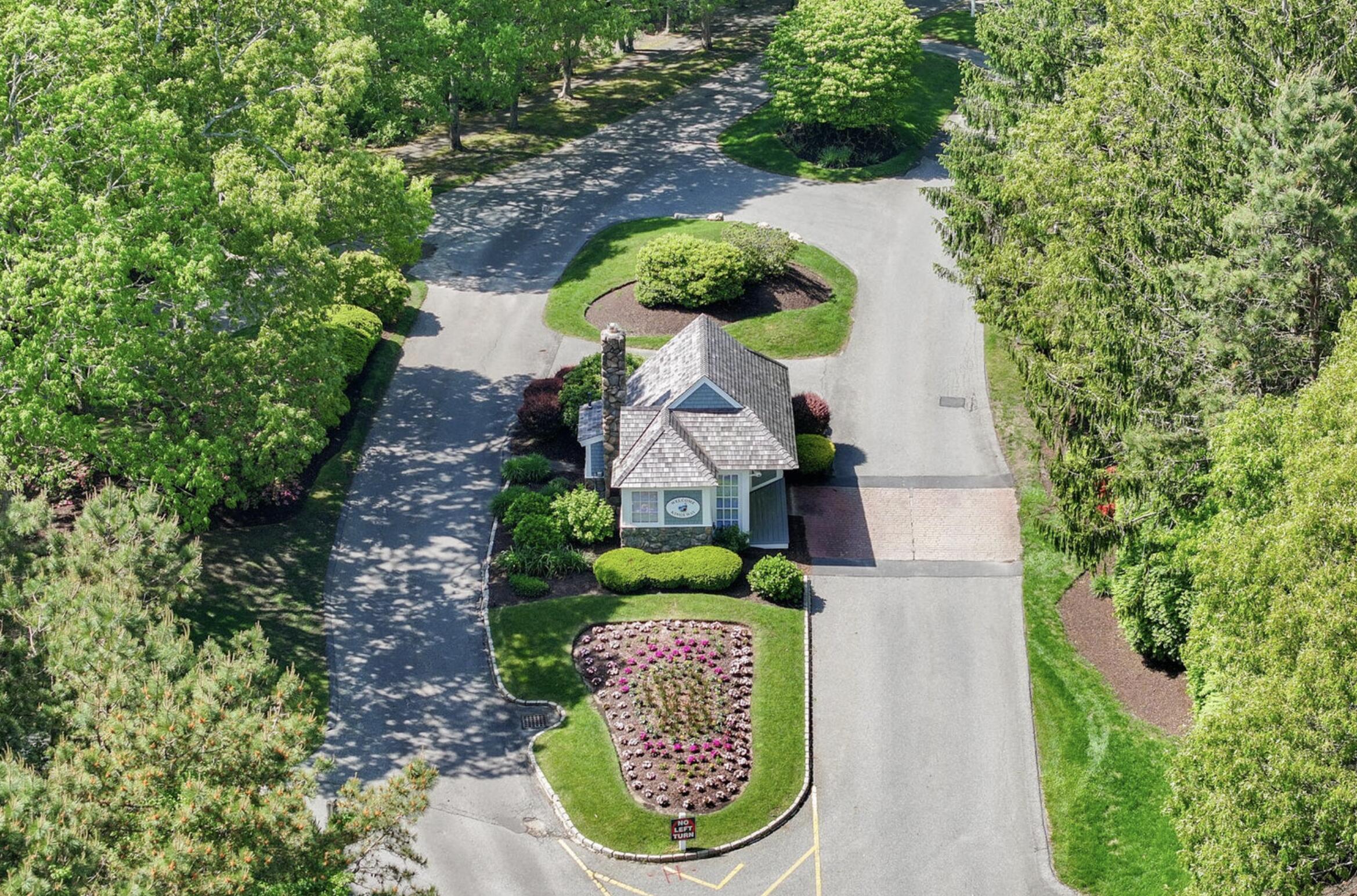 15 John Hall Cartway Yarmouth MA 02675