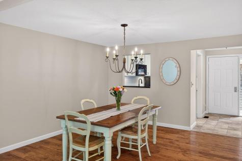 15 John Hall Cartway Yarmouth MA 02675