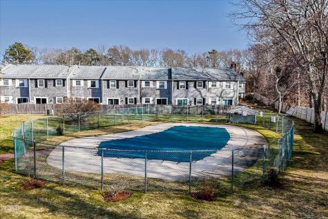 8 Captain Cook Lane Barnstable MA 02632