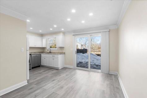 8 Captain Cook Lane Barnstable MA 02632