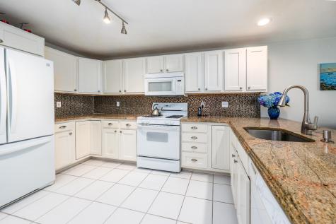 2 Mainsail Circle Mashpee MA 02649