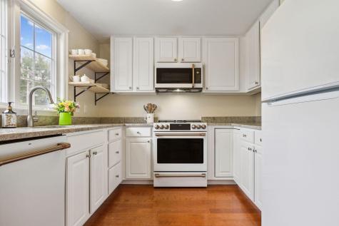 39 Tower Hill Road Barnstable MA 02655