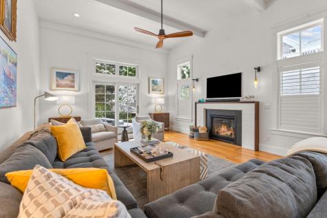 4 Old Dock Road Falmouth MA 02540