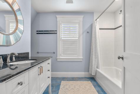 4 Old Dock Road Falmouth MA 02540