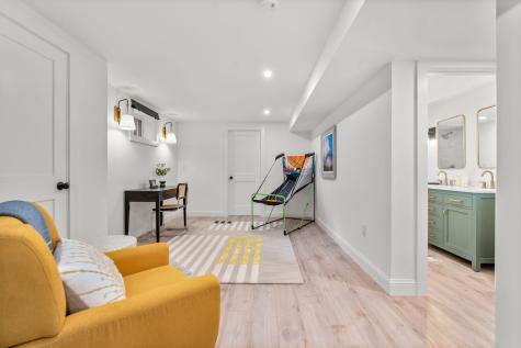 4 Old Dock Road Falmouth MA 02540