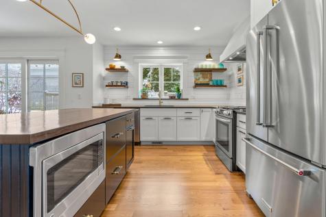 4 Old Dock Road Falmouth MA 02540