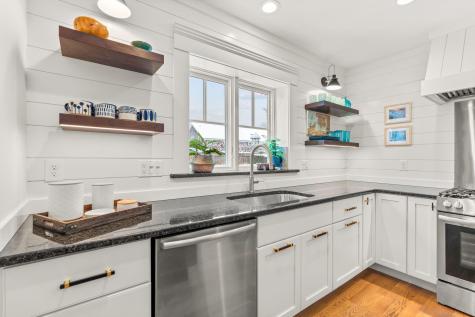 4 Old Dock Road Falmouth MA 02540