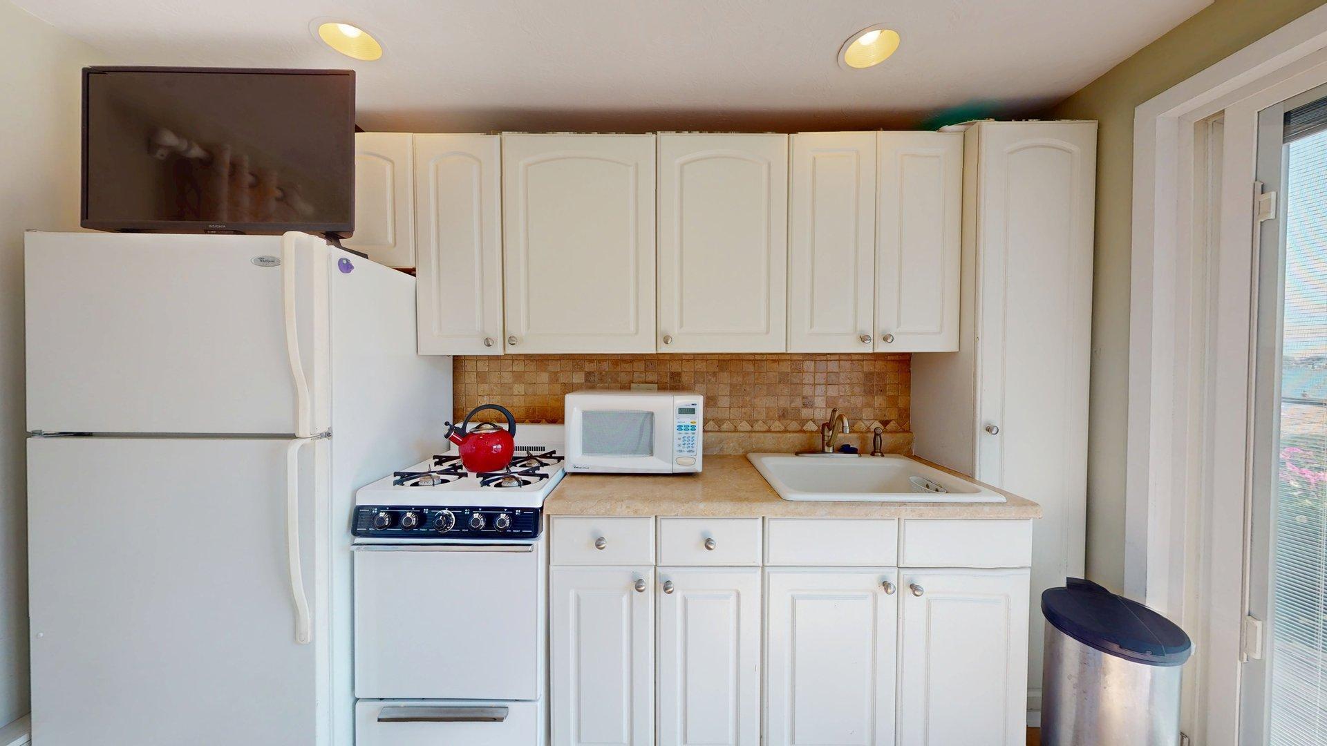 421 Commercial Street, Unit F, Provincetown MA photo 5