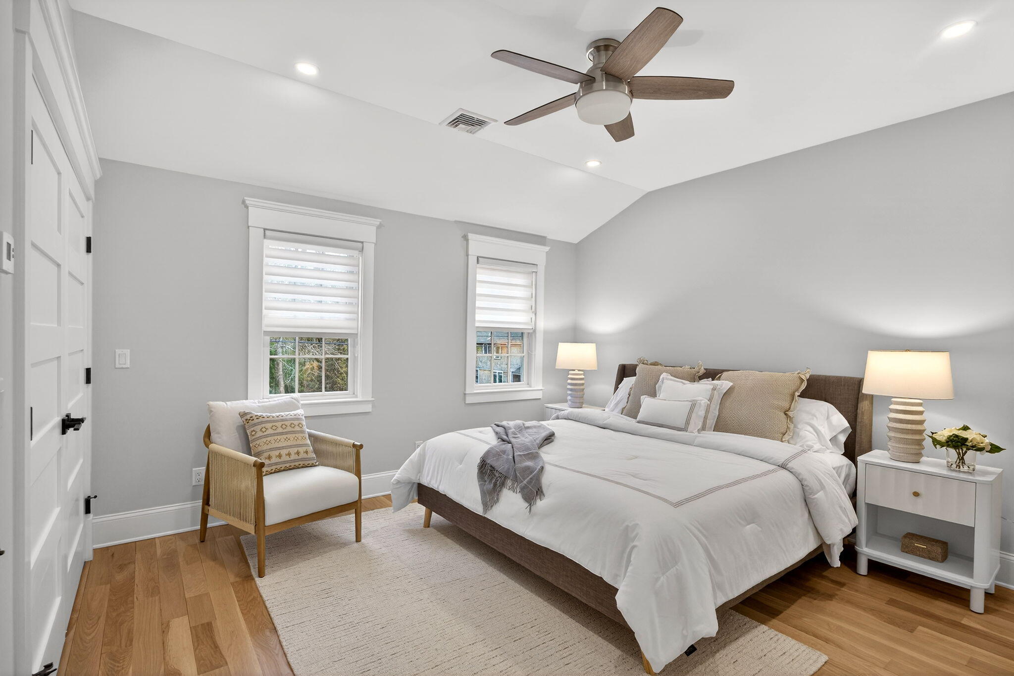 255 Old Main Road Falmouth MA 02556