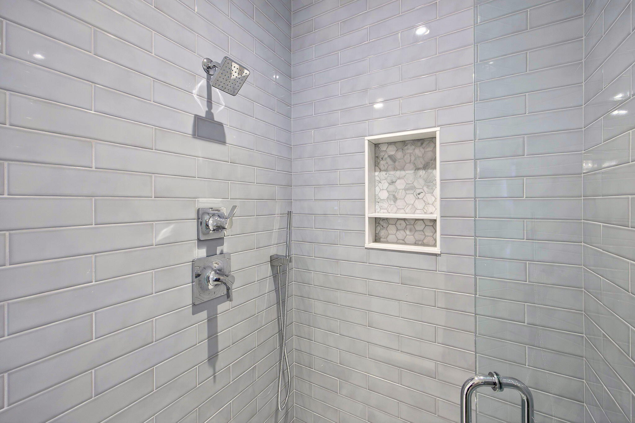 255 Old Main Road Falmouth MA 02556