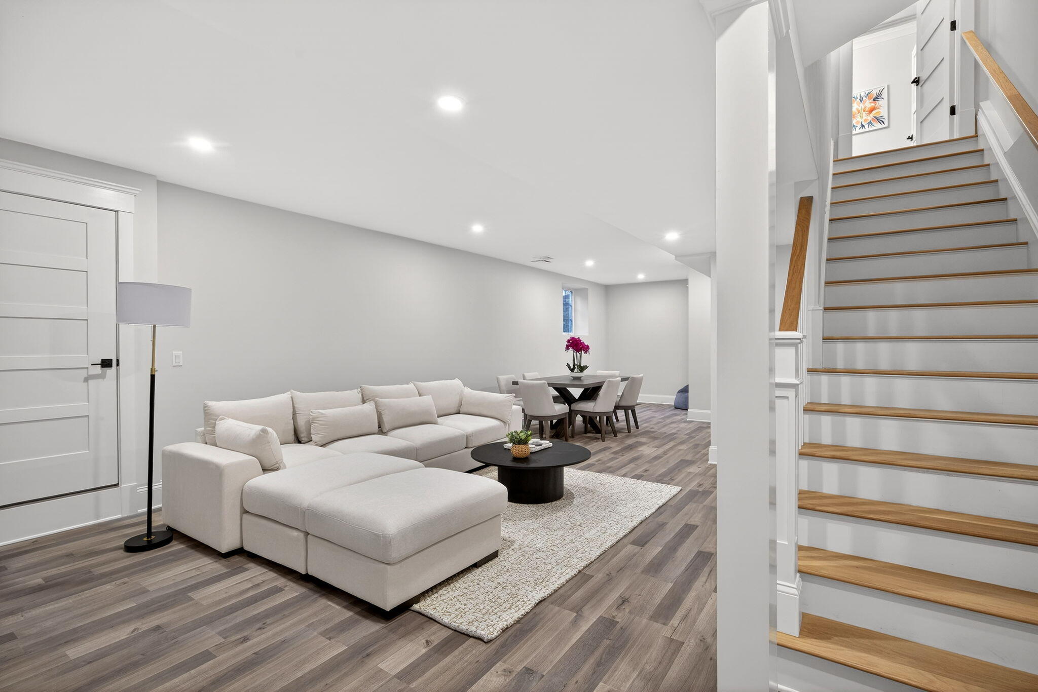 255 Old Main Road Falmouth MA 02556