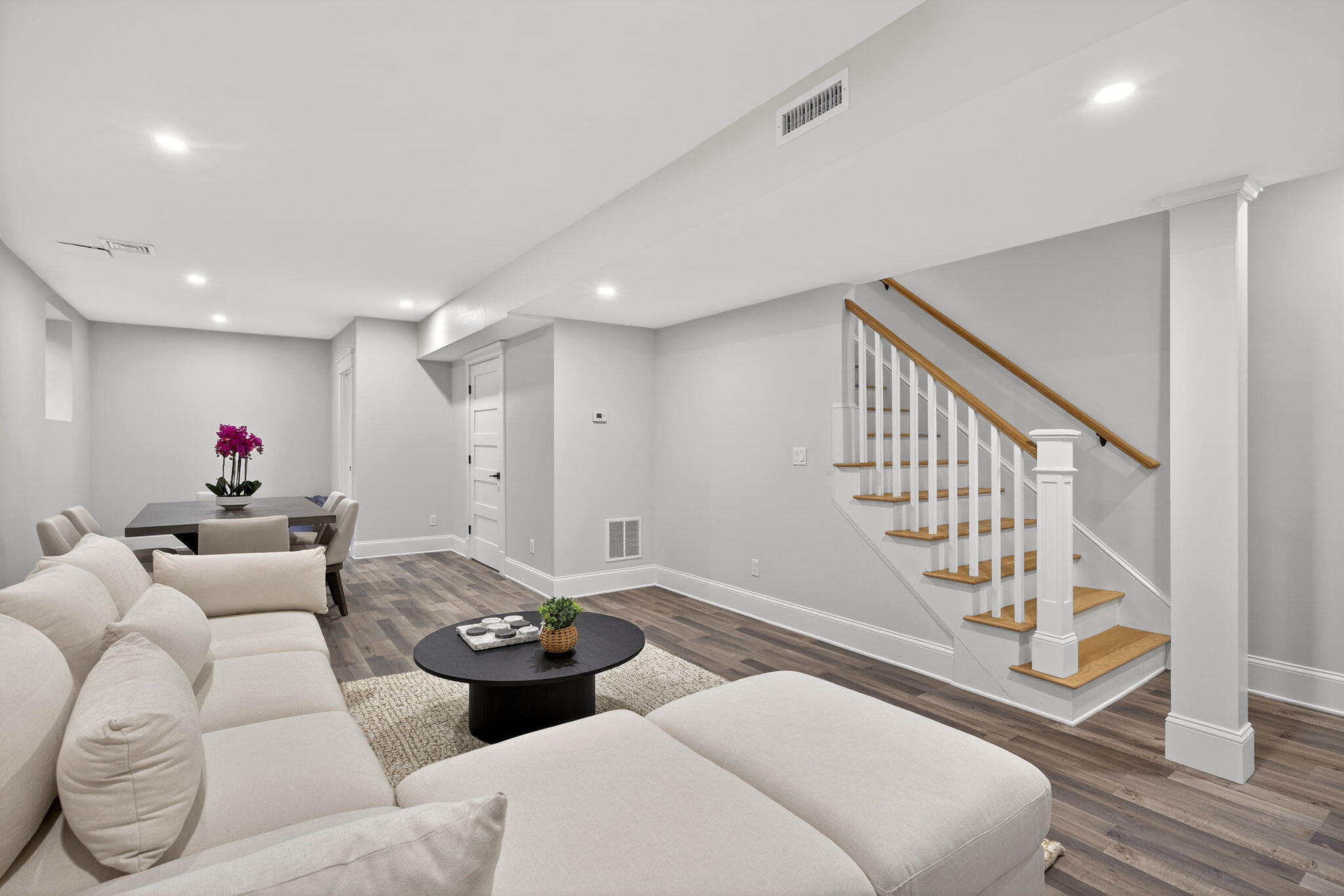 255 Old Main Road Falmouth MA 02556