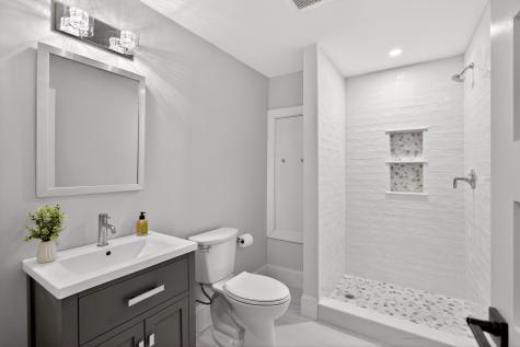 255 Old Main Road Falmouth MA 02556