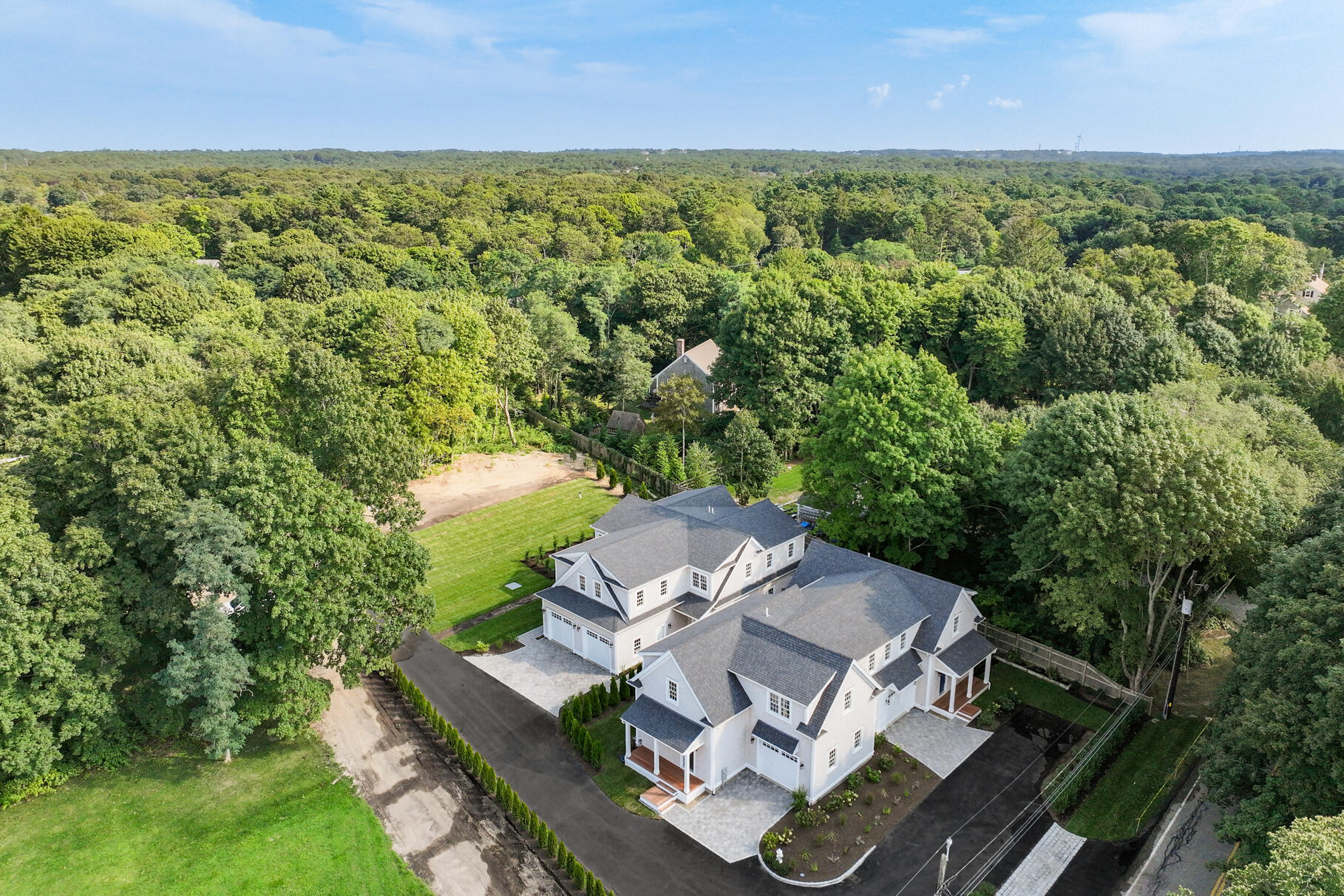 255 Old Main Road Falmouth MA 02556