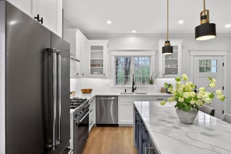 255 Old Main Road Falmouth MA 02556