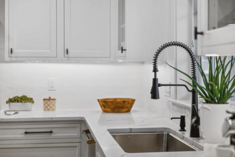 255 Old Main Road Falmouth MA 02556